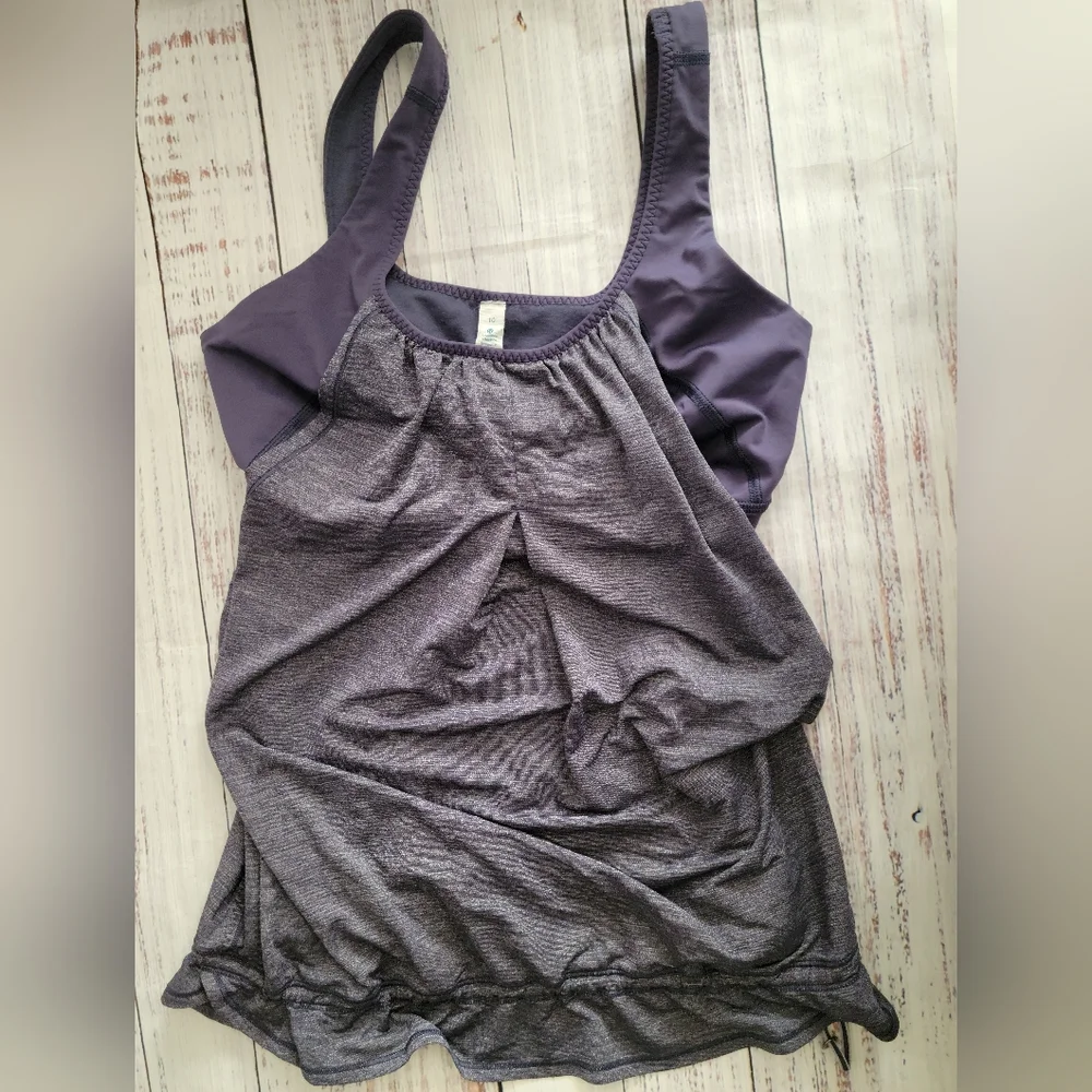 Lululemon S10 No limits Tank with Built in Bra
